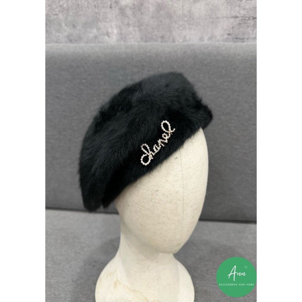 Mũ nồi CN mới, lông tuyết mềm mại, logo đính đá nổi bật, sẵn 2 màu Đen - Kem y hình