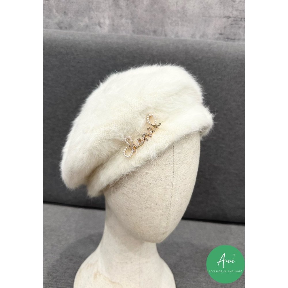 Mũ nồi CN mới, lông tuyết mềm mại, logo đính đá nổi bật, sẵn 2 màu Đen - Kem y hình