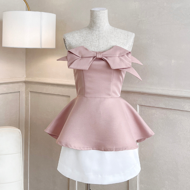 BBSTORE'S Áo Peplum Cúp Ngực Kết Nơ Trước Ngực -A2074