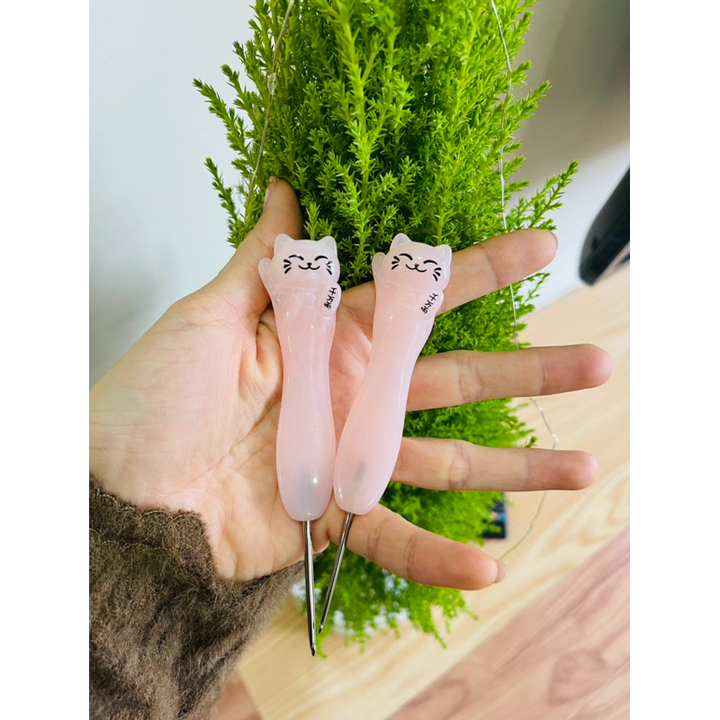 Que Móc Jin Lan Cán Nhựa Hình Mèo Thần Tài Siêu Cute, Que Móc Len Thượng Hải