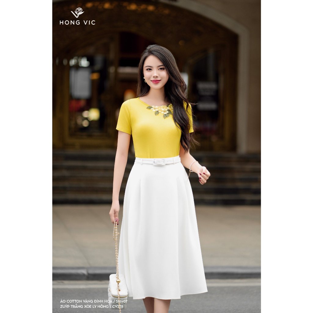 Áo cotton nữ thiết kế Hong Vic vàng đính hoa SM407