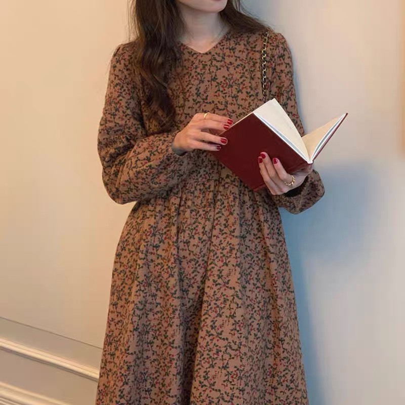 Váy dài tay hoa nhí mùa thu, thắt eo xòe dài điệu đà babydoll vintage Hàn Quốc