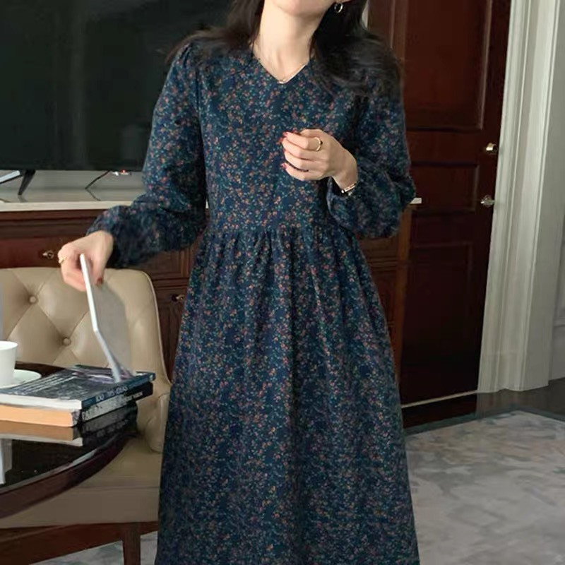 Váy dài tay hoa nhí mùa thu, thắt eo xòe dài điệu đà babydoll vintage Hàn Quốc