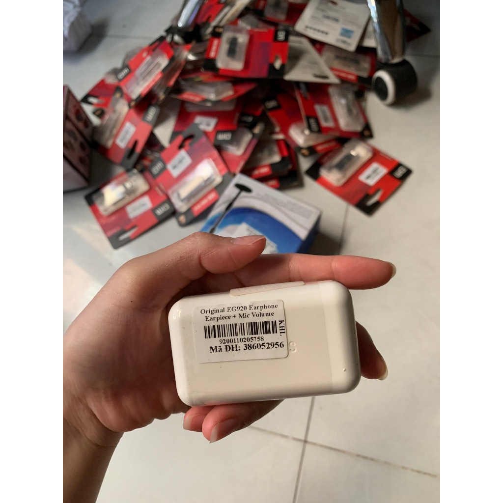 Original EG920 Earphones Earpiece + Mic Volume