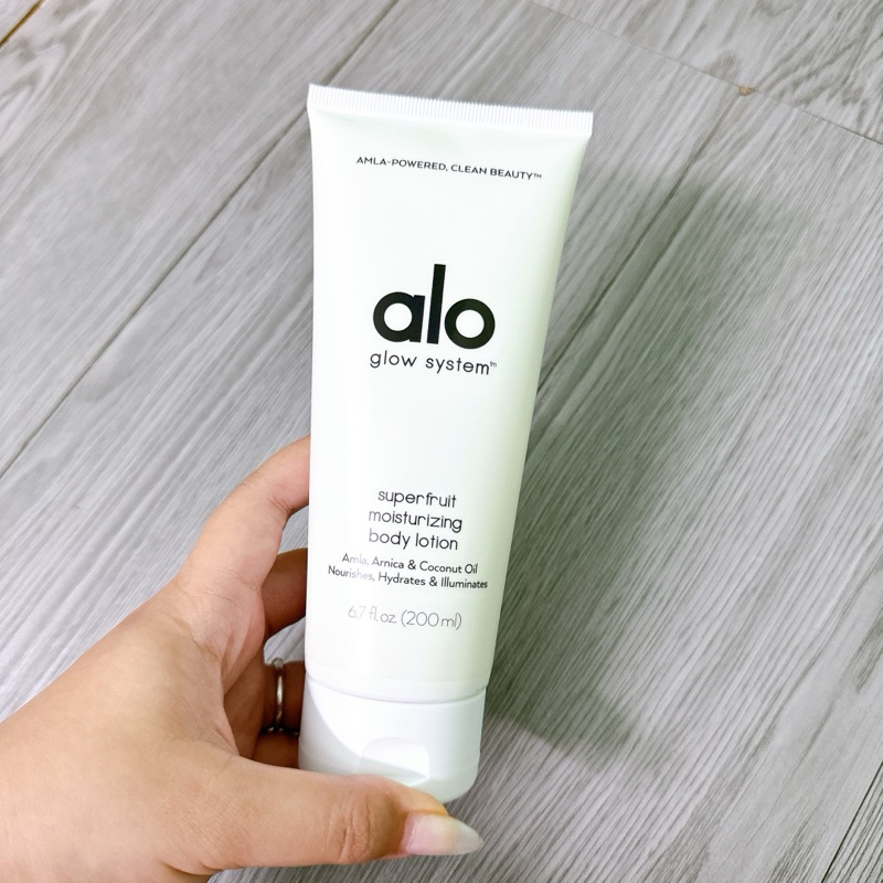 Kem dưỡng thể ALO YOGA SKINCARE Superfruit Body Lotion