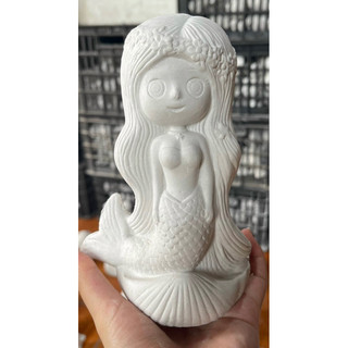 Tượng công chúa, cô gái size lớn