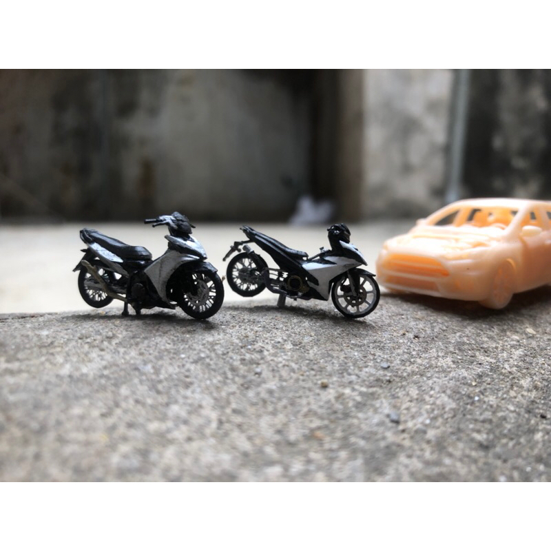 Mô hình Exciter 150  tỉ lệ 1:64 - Scale 1:64