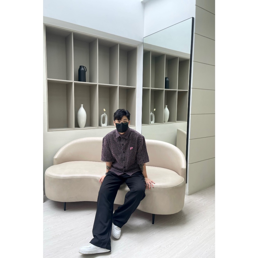 Sm ngắn đen hồng form boxy