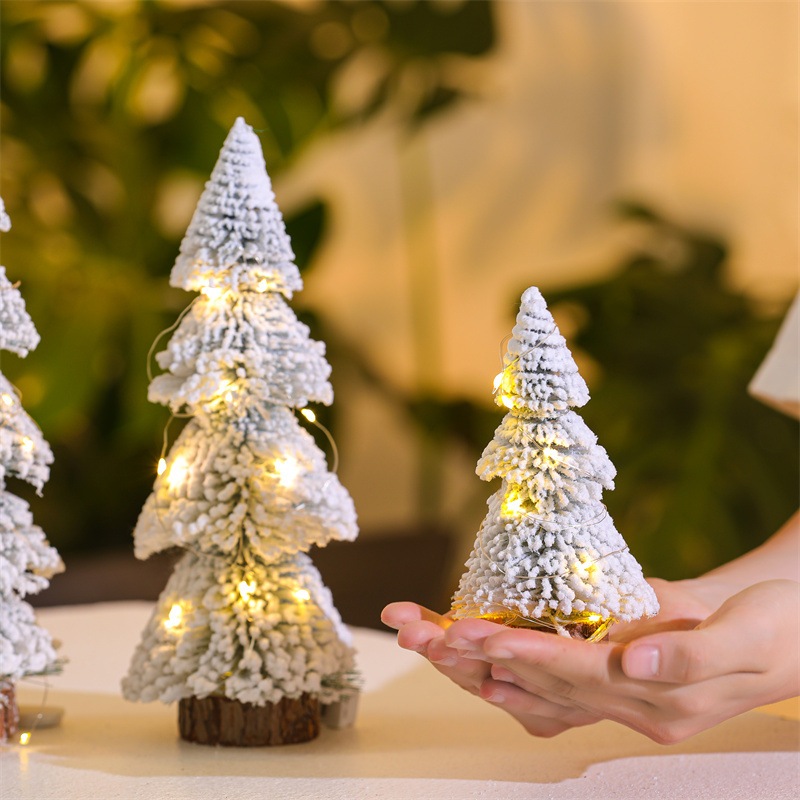 Cây Thông Noel Mini Lá Kim Trang Trí Để Bàn Đạo Cụ Chụp Ảnh Phụ Kiện Trang Trí Phuong decor