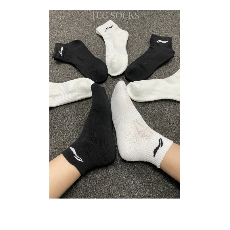 Tất cổ trung Lining vớ thể thao cầu lông hàng dệt kim cao cấp mẫu mới Free size 37-43 bền đẹp