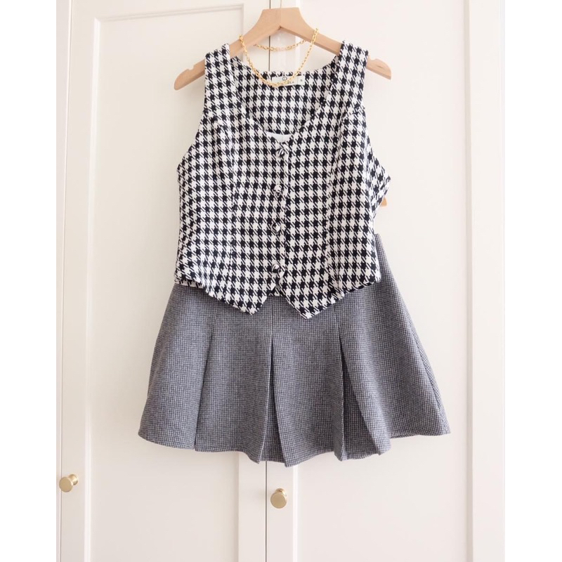 Ceci Cela - Áo Ghilet Dáng Ngắn Caro