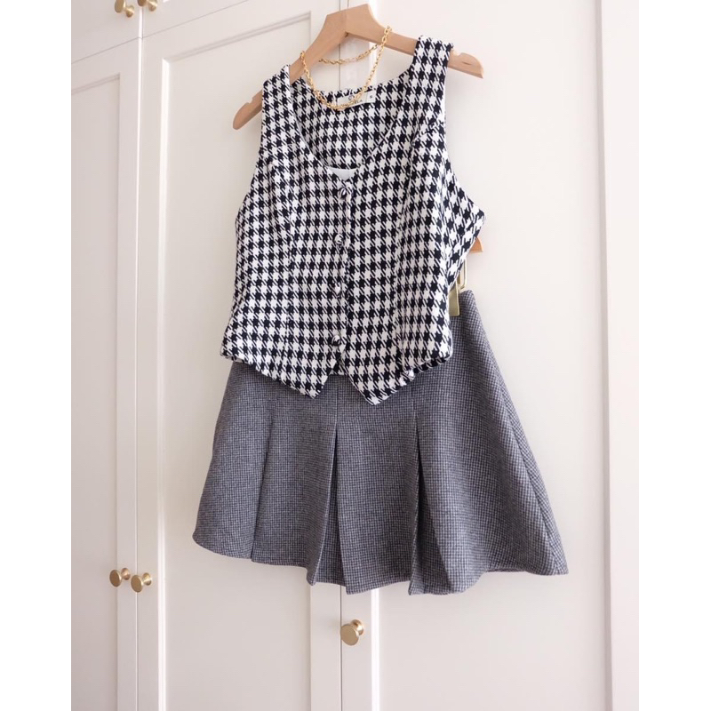 Ceci Cela - Áo Ghilet Dáng Ngắn Caro