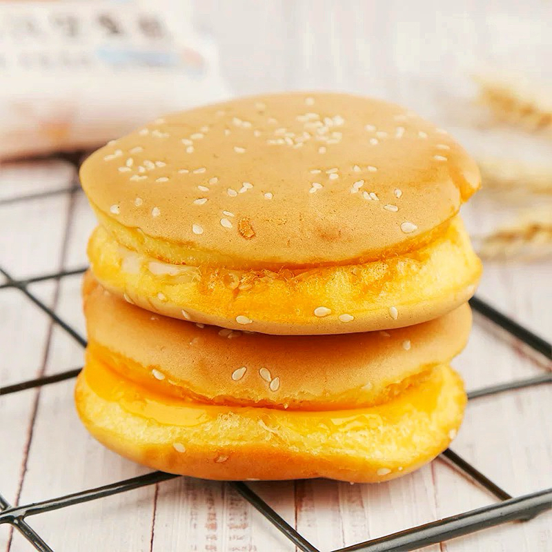 Bánh Burger Kẹp Ruốc Phô Mai