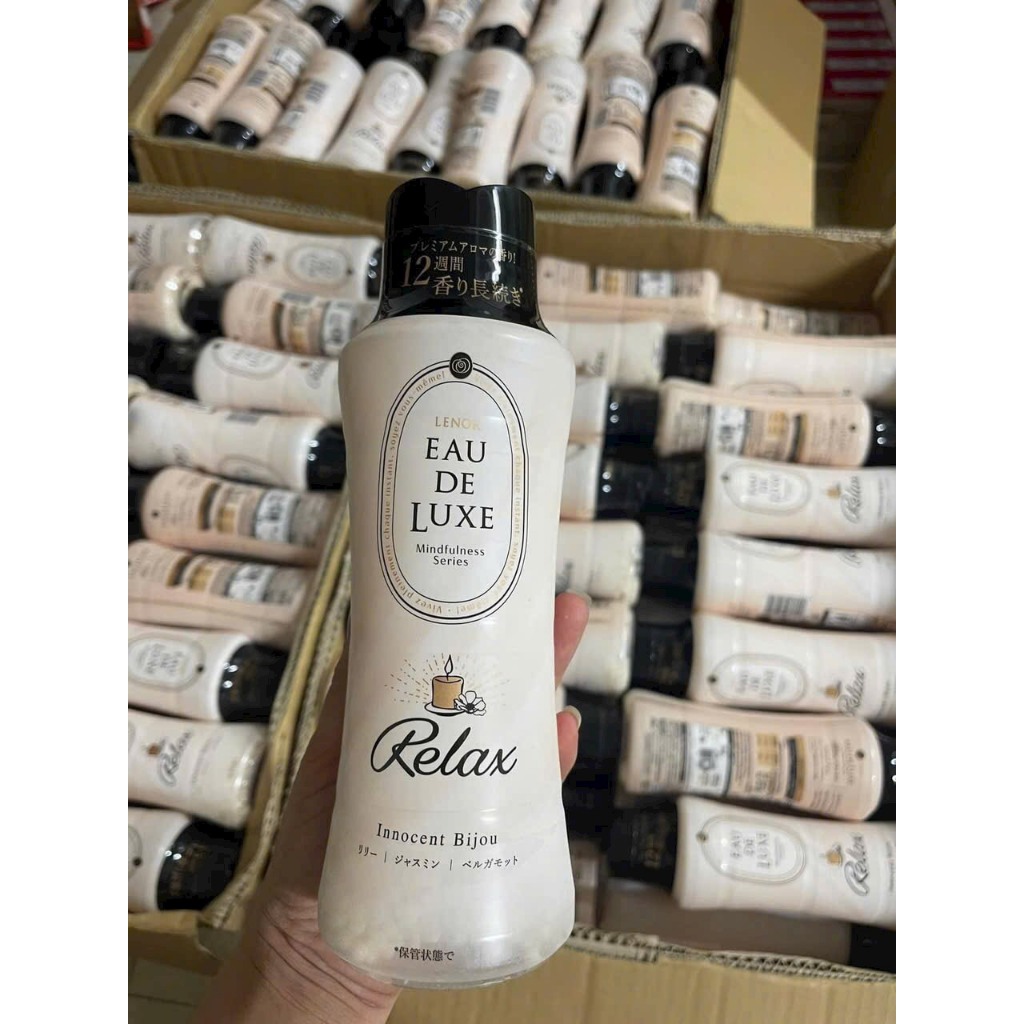 Viên Xả Vải Khô Hương Nước Hoa Cao Cấp LENOR Eau De Luxe Relax Nhật