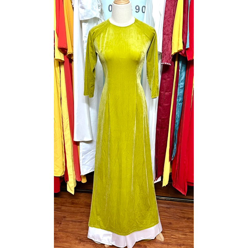 Áo Dài Nhung Trơn Màu Xanh Cốm