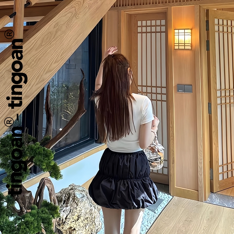 TINGOAN® - Chân váy ngắn cạp chun phối dây nơ eo đen JENNIE SKIRT/BL