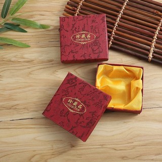 Combo 100 hộp vuông đỏ có chữ thư pháp