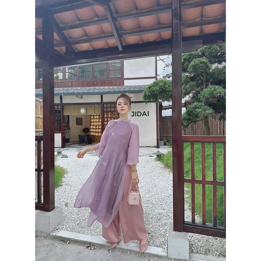 Sét áo dài cách tân thêu hoa nổi tay lỡ - 247store.vn - AodaitheuAD22_P13K5