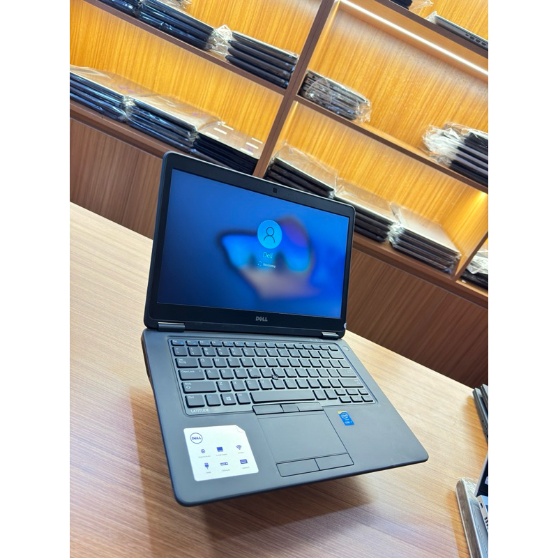 Laptop Cũ Rẻ Dell Core i7 Ram 8Gb/Ổ SSD 128G+256G/Màn To  Màu Trắng đẹp lung linh / Chạy 24/24 99% Phím led