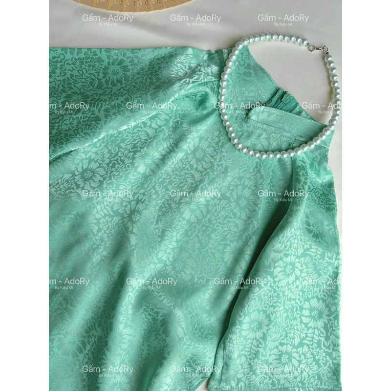 Áo dài cổ trụ gồm Áo, Quần và Cài cho bé gái 8-40kg