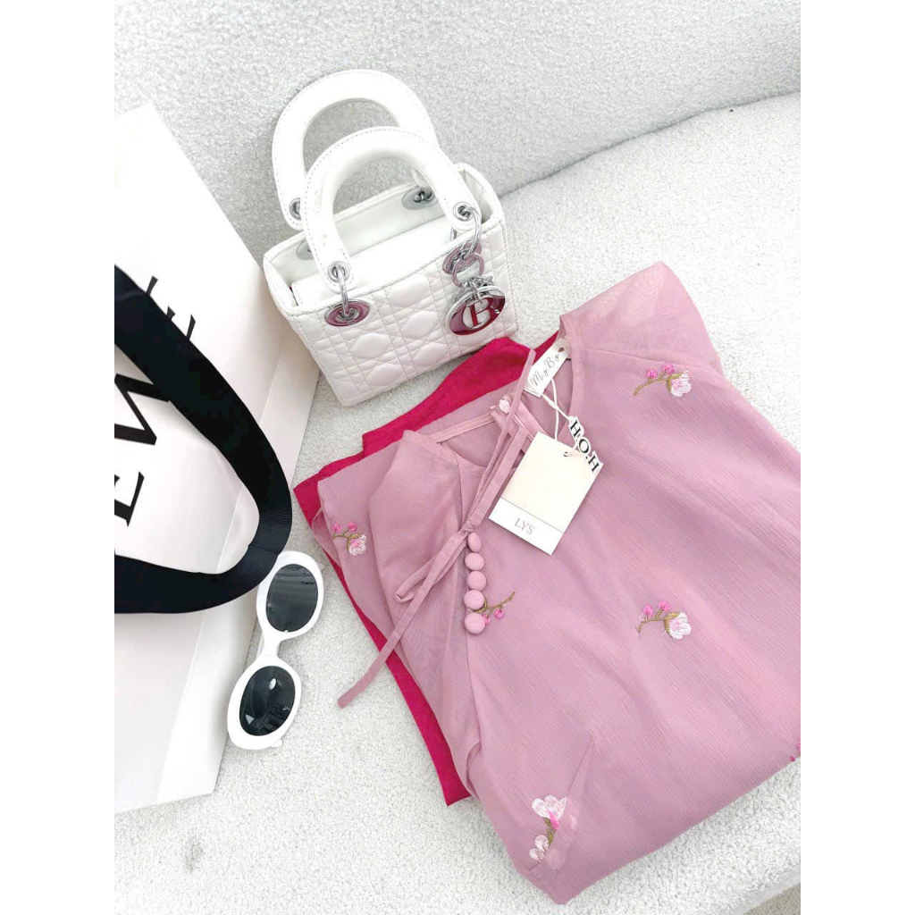 SET Áo dài tơ hồng thêu hoa tay lỡ kèm Quần lụa diện Tết NÀNG CLOSET