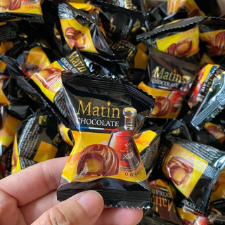 500g socola nhân rượu martin màu đỏ siêu ngon,socola rượu