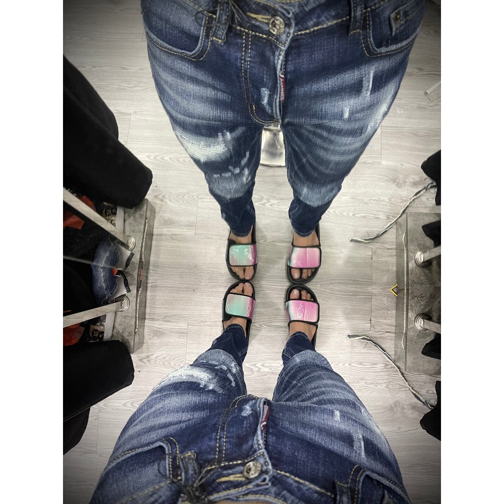 Quần jean bò nam Dsq2 slimfit xanh đậm loang sóng bạc rách xước nhăn 3D in chữ ICON sau đùi 4 cúc QJ394P