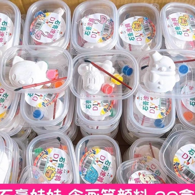 Set tô tượng mini kèm màu và bút tô