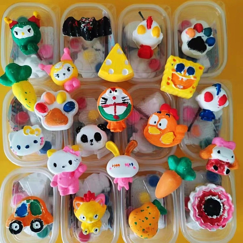 Set tô tượng mini kèm màu và bút tô