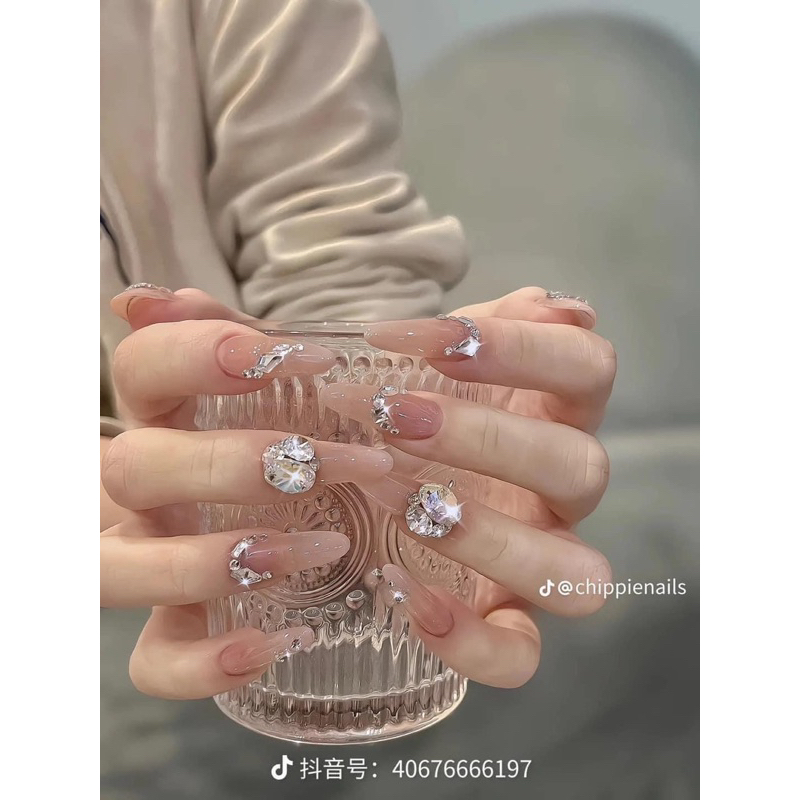 Đá khối chùm lẻ 1cái