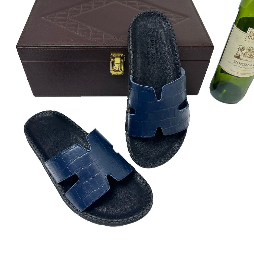 Dép da nam quai ngang chữ H da bò in vân cá sấu đế cao su đúc nguyên khối cao 2,5cm AT27.1