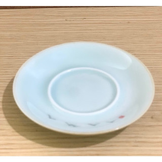 Dĩa sứ lót tách trà