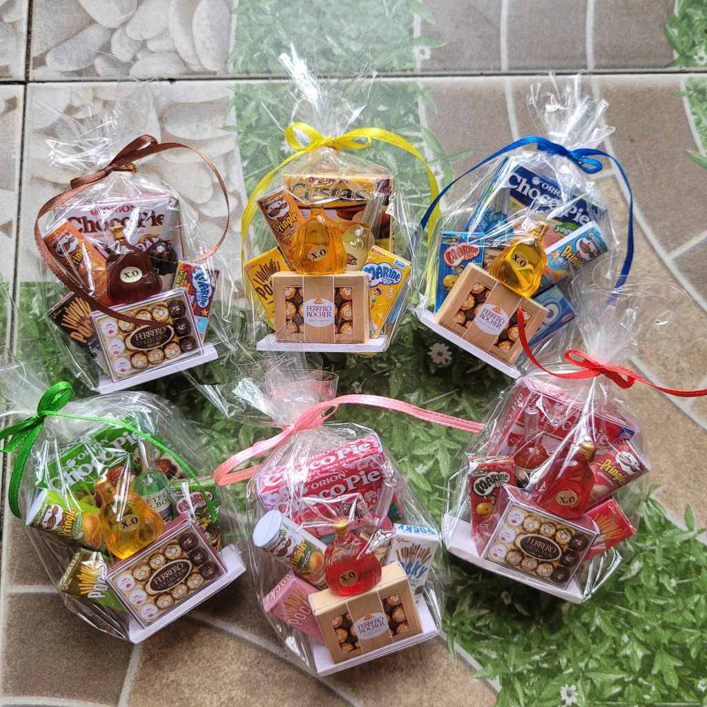 Mô hình giỏ quà trang trí nhà búp bê, tiểu cảnh, roombox