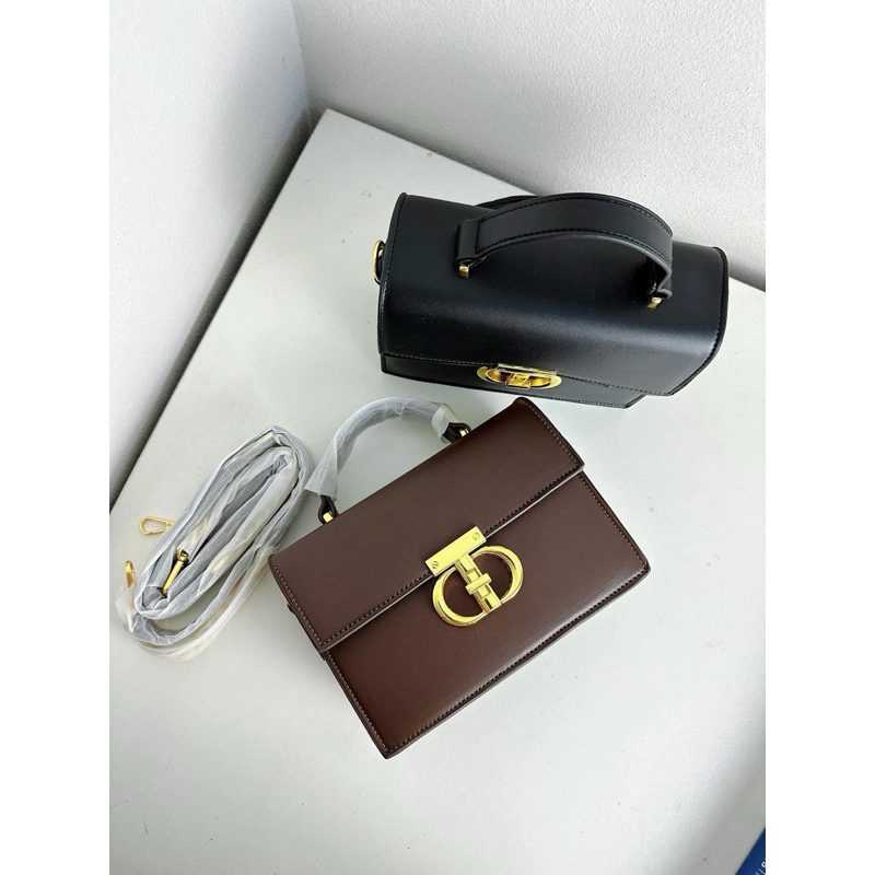 Kẹp lách đeo cheo khoá CD mới