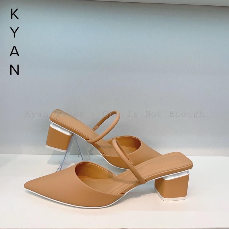 Giày Cao Gót Mules, Giày Sục Mũi Nhọn Bít Mũi, Gót Trụ Cao 5 Phân Kiểu Dáng Đơn Giản, Dễ Mang Kyan039
