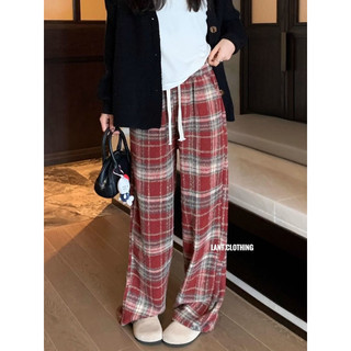 Quần kẻ ống rộng