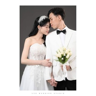 cài tóc kết  đá cô dâu xinh