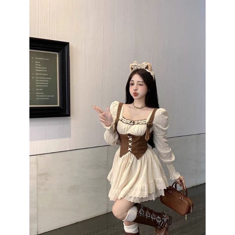 Đầm phối gile xoè tay dài