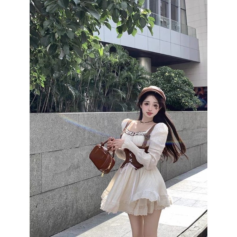 Đầm phối gile xoè tay dài