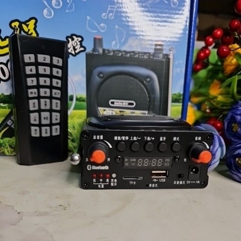 Loa Q93 hàng nội địa Trung có blutooth. loa bẫy chim thú cao cấp