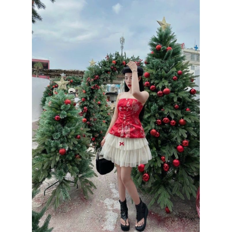 Set áo cup + chân váy lưới