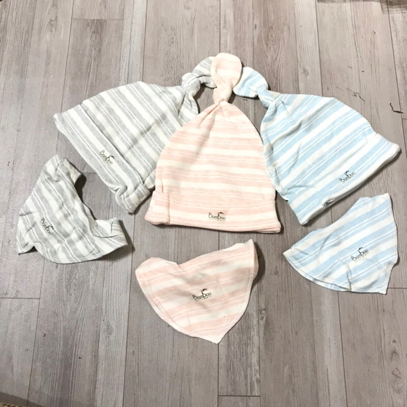 Set mũ yếm Little love vải nỉ ấm cho bé từ 3m đến 1 tuổi lunakidsbaby