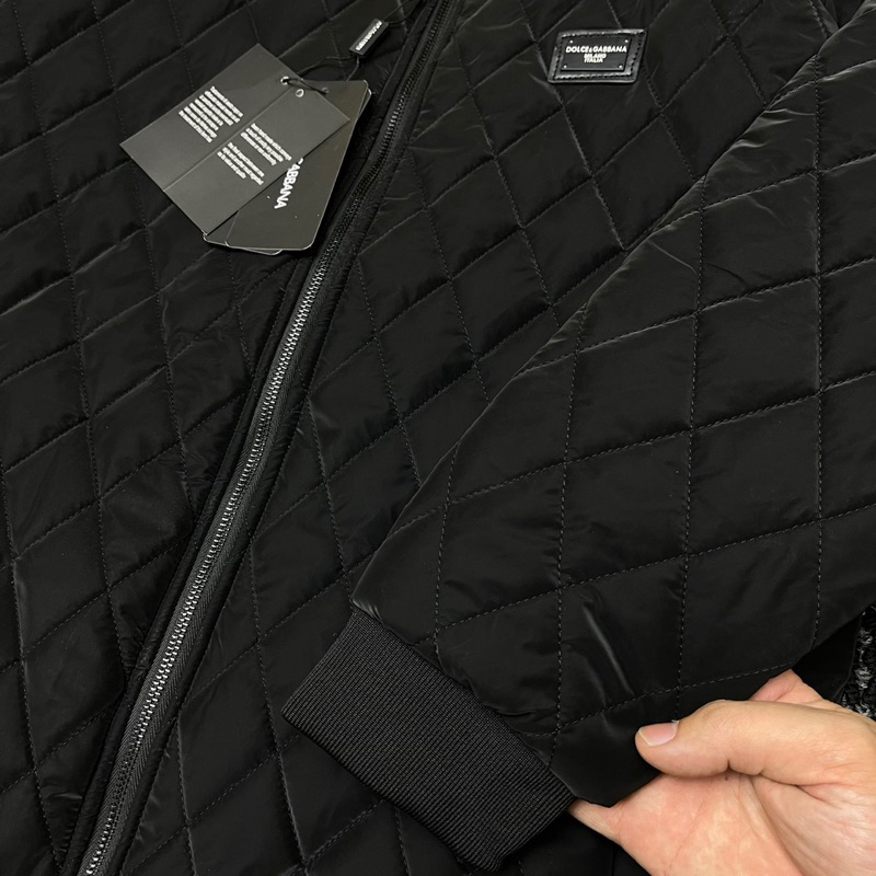 Áo khoác phao nam Dolce trần bông sọc quả trám thêu logo tag sắt ngực vải nhung lì bóng 3 lớp AK126P