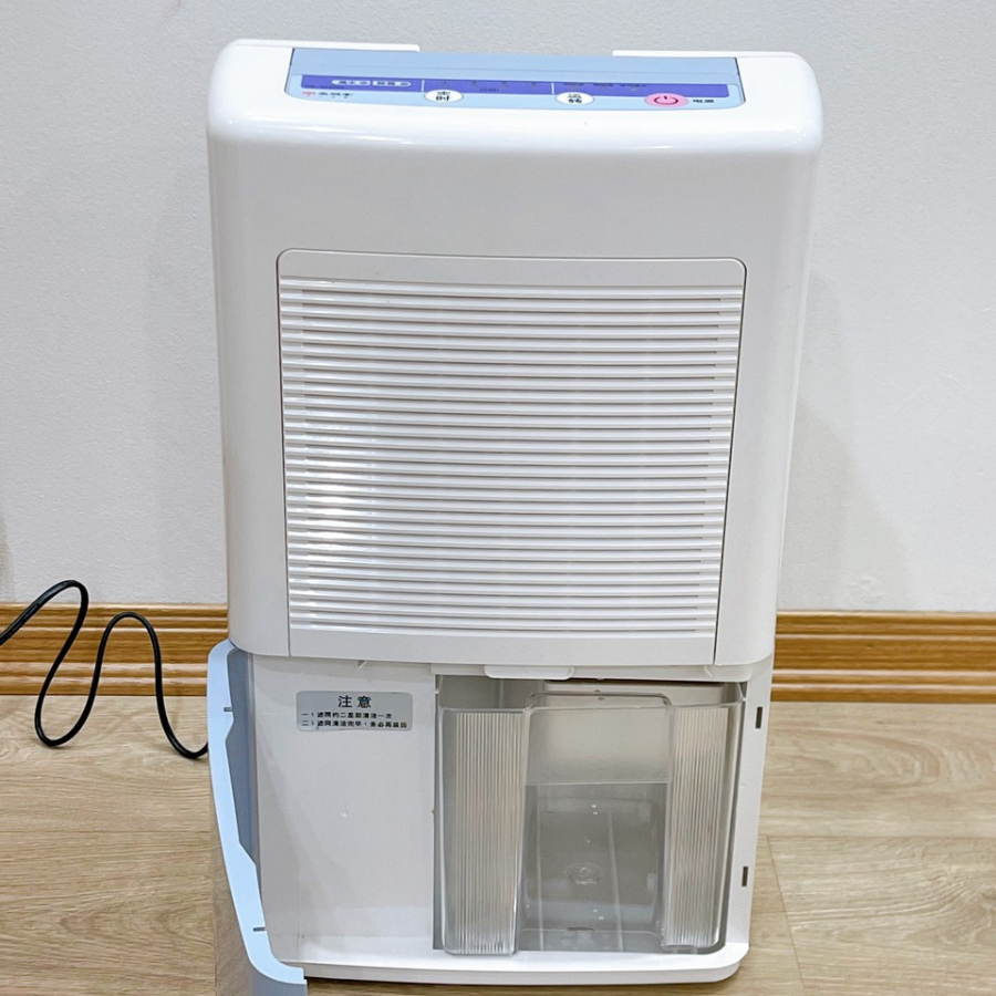 Máy hút ẩm Đài Loan 14L/ngày sử dụng cho phòng tới 100m2 - Hệ máy nén Hitachi cao cấp của Nhật - chạy êm, lọc không khí