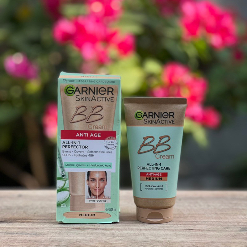 Kem Nền BB Cream Tông Màu Medium Garnier BB Cream All In One Perfector Anti Age Medium 50mL