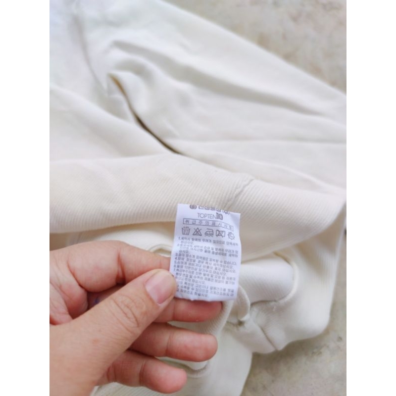 Áo Sweater nam TOPTEN VNXK lỗi dơ nhẹ