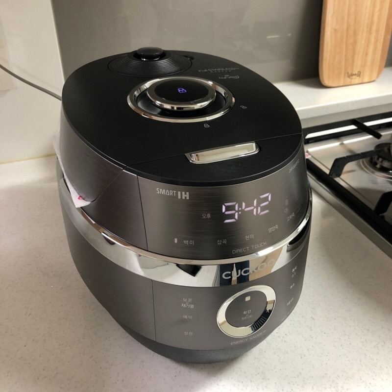 Nồi cơm điện cao tần cuckoo nội địa Hàn Quốc JHR0660FD size 1.08l