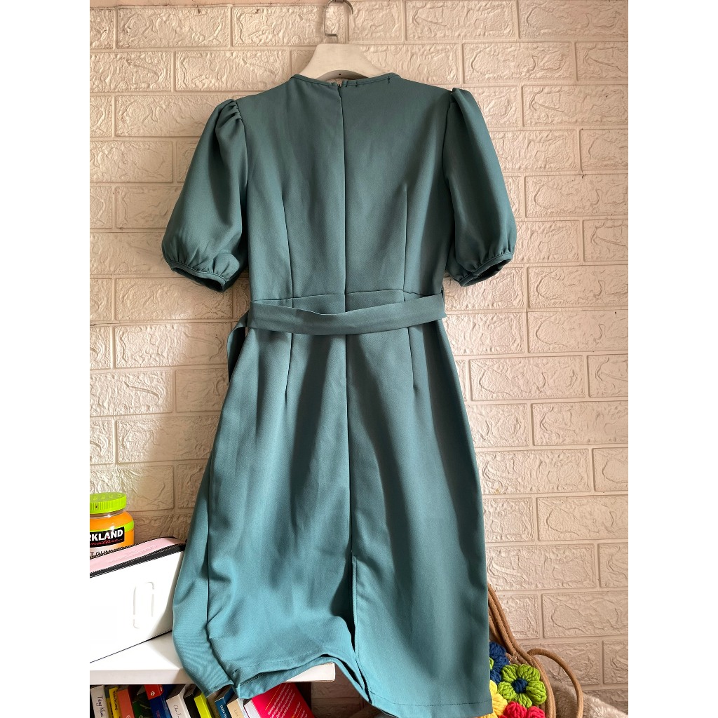 Đầm tay phồng xếp ly ngực vạt nhún hông cách điệu