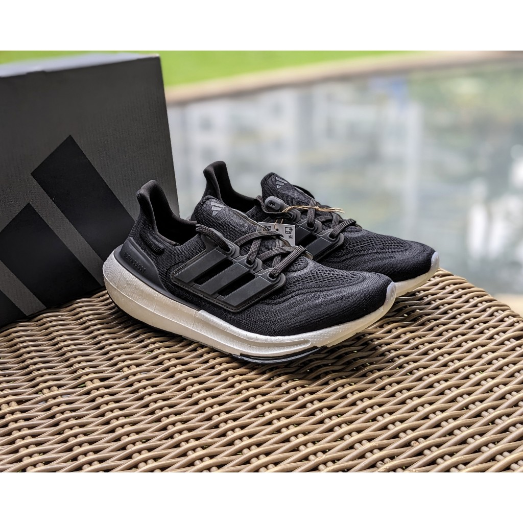 [ Chính Hãng ] Giày A.D.I.D.A.S Ultra Boost Light phối màu "Core Black " - Style code:GY9351