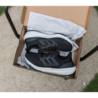 [ Chính Hãng ] Giày A.D.I.D.A.S Ultra Boost Light phối màu "Core Black " - Style code:GY9351